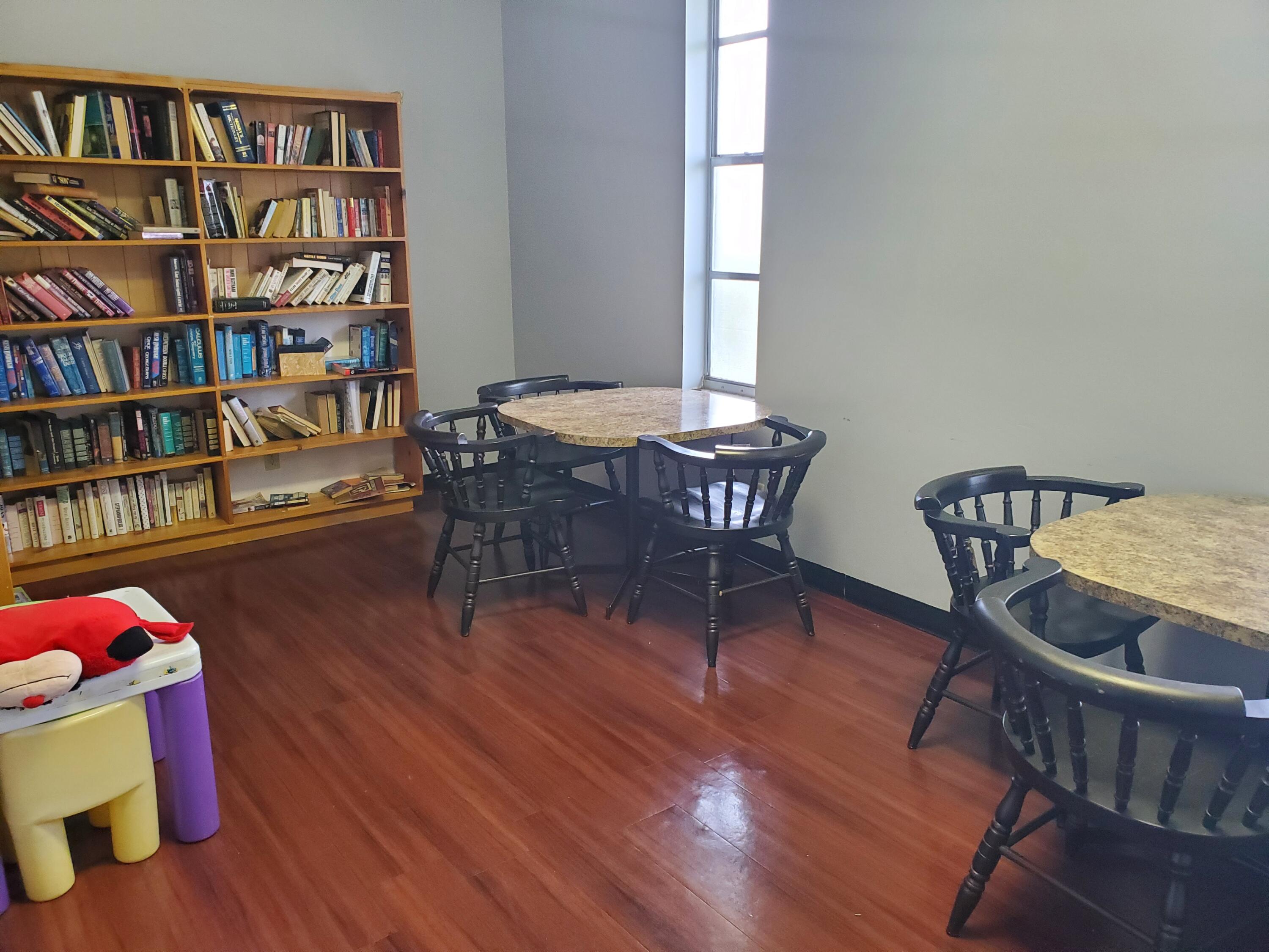 2200 Springdale Boulevard, Unit 306 Palm Springs, FL 33461 - Photo 13 of 18 20250612_152934