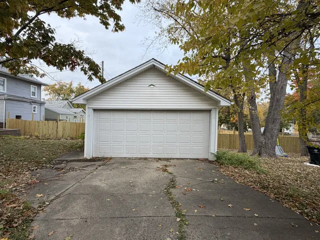 $149,900 | 705 West Olive Street, Bloomington, IL 61701