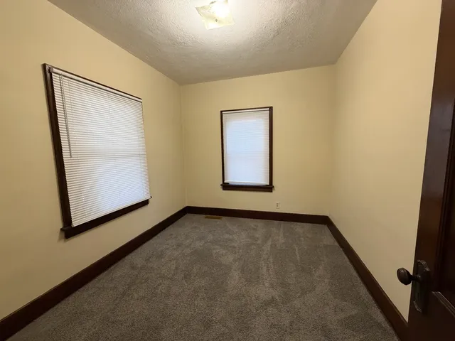 $149,900 | 705 West Olive Street, Bloomington, IL 61701