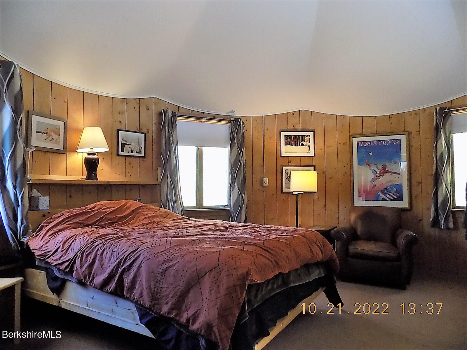 12 Mahkeenac Heights Road Stockbridge, MA 01262 - Photo 8 of 25 8 Bed 1a