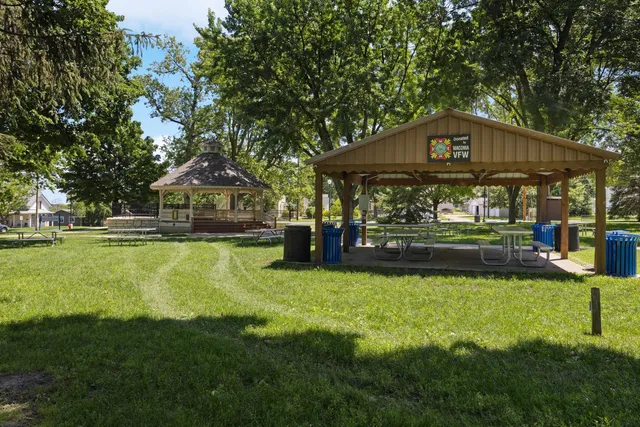 $375,000 | 257 South Orange Street, Waconia, MN 55387