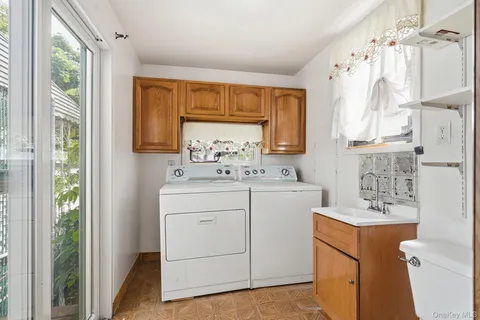 $675,000 | 91-15 95th Street | Woodhaven