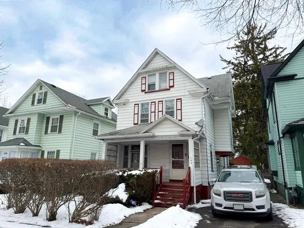 $124,900 | 344 Cottage Street, Rochester, NY 14611