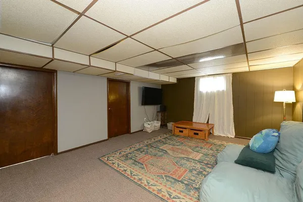 $289,900 | 631 7th Avenue East, West Fargo, ND 58078
