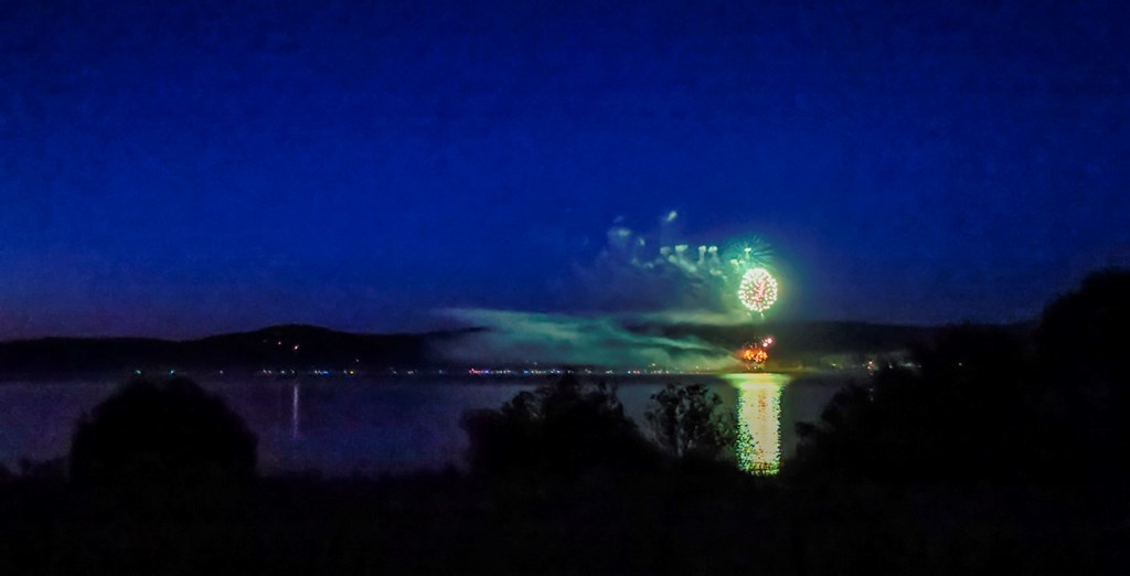 44 Pats Lane, Unit 45 Cascade, ID 83611 - Photo 21 of 34 Fireworks Over Lake