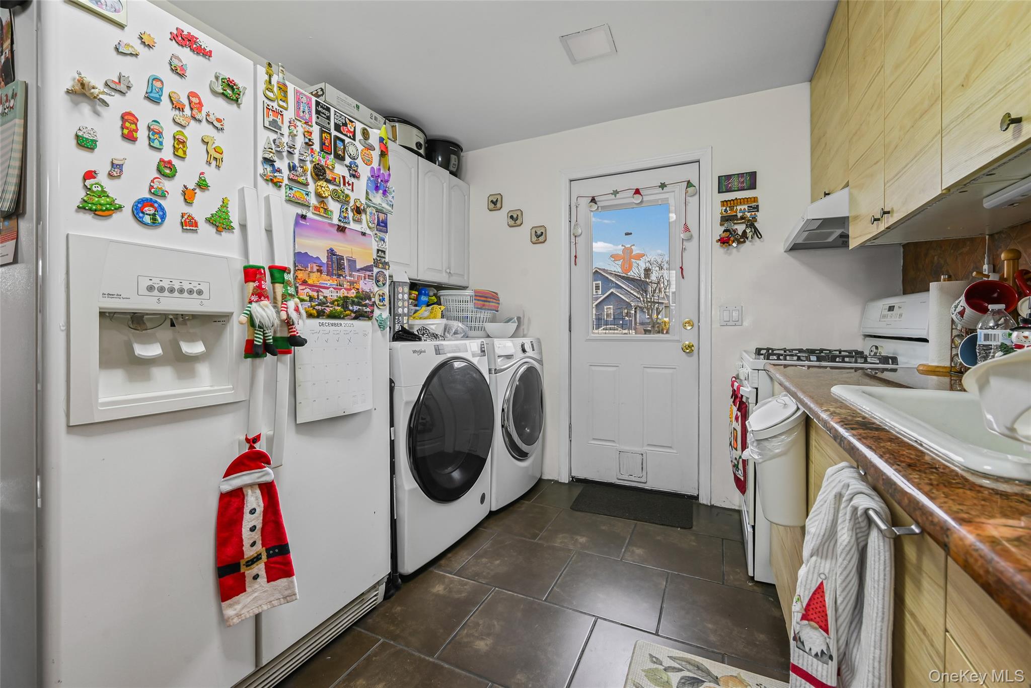 5 Chestnut Road Inwood, NY 11096 - Photo 11 of 20