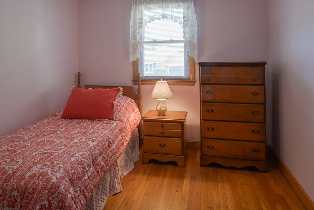 27 Maplewood Road Lynn, MA 01904 - Photo 14 of 23 Gallery Image 14