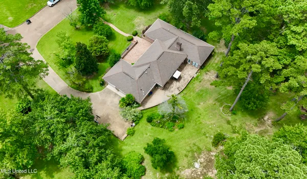 $349,000 | 307 Longwood Drive, Clinton, MS 39056