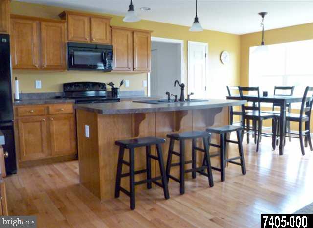 3271 Raintree Road York, PA 17404 - Photo 7 of 25 Gallery Image 7