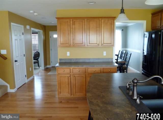 3271 Raintree Road York, PA 17404 - Photo 9 of 25 Gallery Image 9