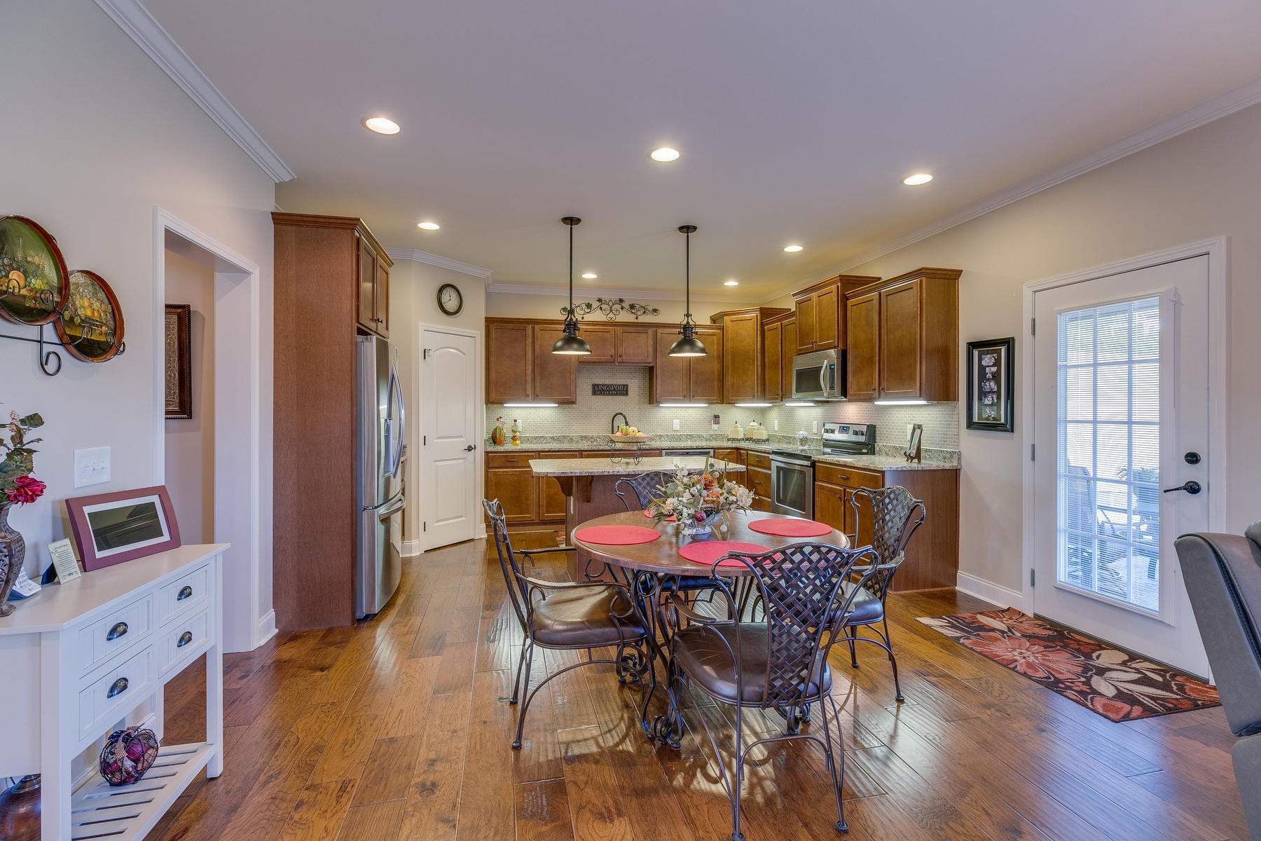154 Golf Ridge Drive Kingsport, TN 37664 - Photo 16 of 66 016