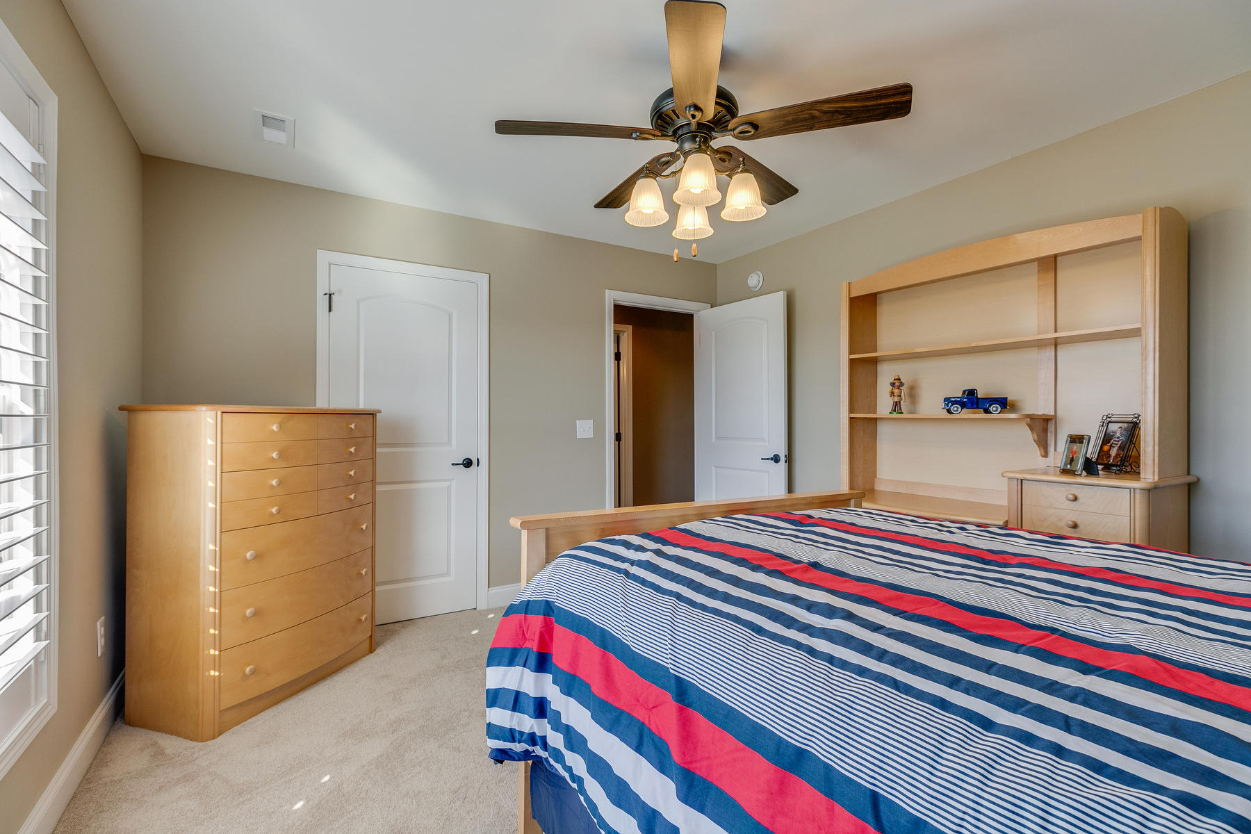 154 Golf Ridge Drive Kingsport, TN 37664 - Photo 48 of 66 048