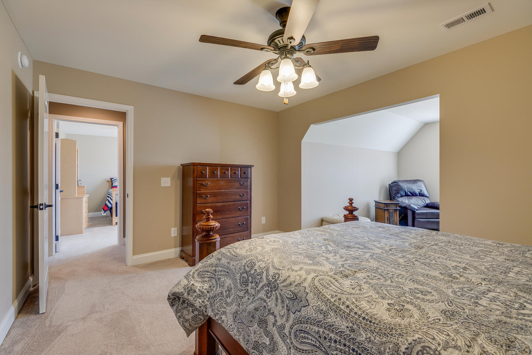 154 Golf Ridge Drive Kingsport, TN 37664 - Photo 50 of 66 050