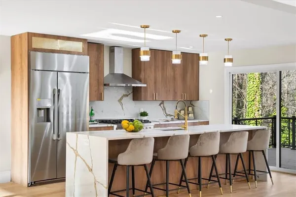 $1,625,000 | 250 Bruton Way Northeast, Atlanta, GA 30342