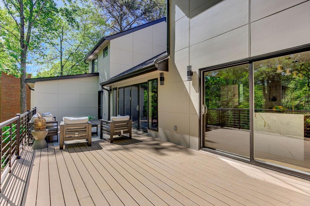 250 Bruton Way Northeast Atlanta, GA 30342 - Photo 18 of 52