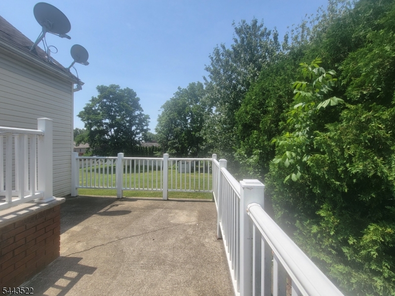 59 Troy Road Parsippany, NJ 07054 - Photo 17 of 21