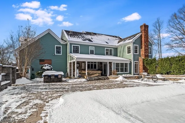 $2,950,000 | 103 Emerald Valley Lane, Bernards, NJ 07920