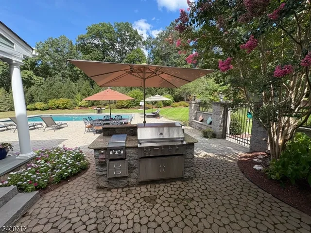 $2,950,000 | 103 Emerald Valley Lane, Bernards, NJ 07920