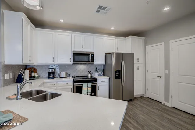 $5,500 | 2511 West Queen Creek Road, Unit 341, Chandler, AZ 85248