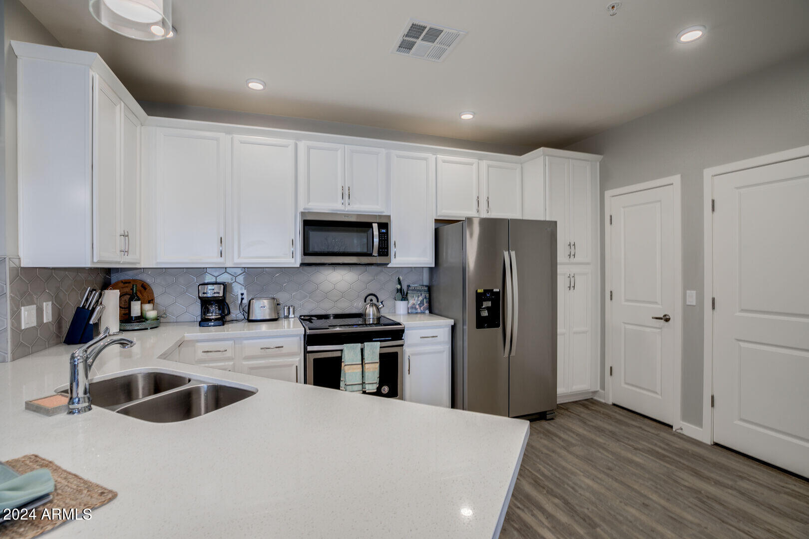 2511 West Queen Creek Road, Unit 341 Chandler, AZ 85248 - Photo 2 of 15 image_165866979