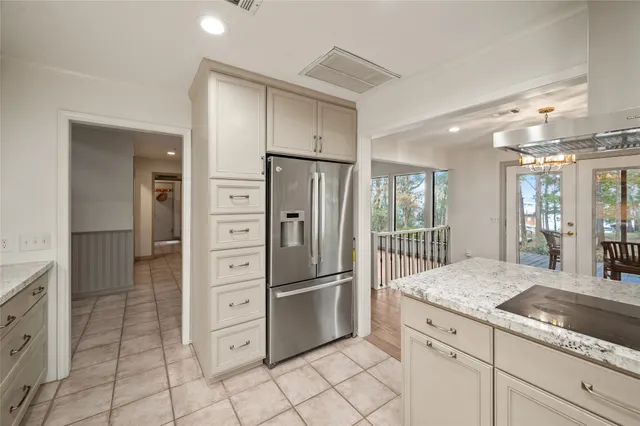 $725,000 | 20404 Doral Drive, Point Blank, TX 77364