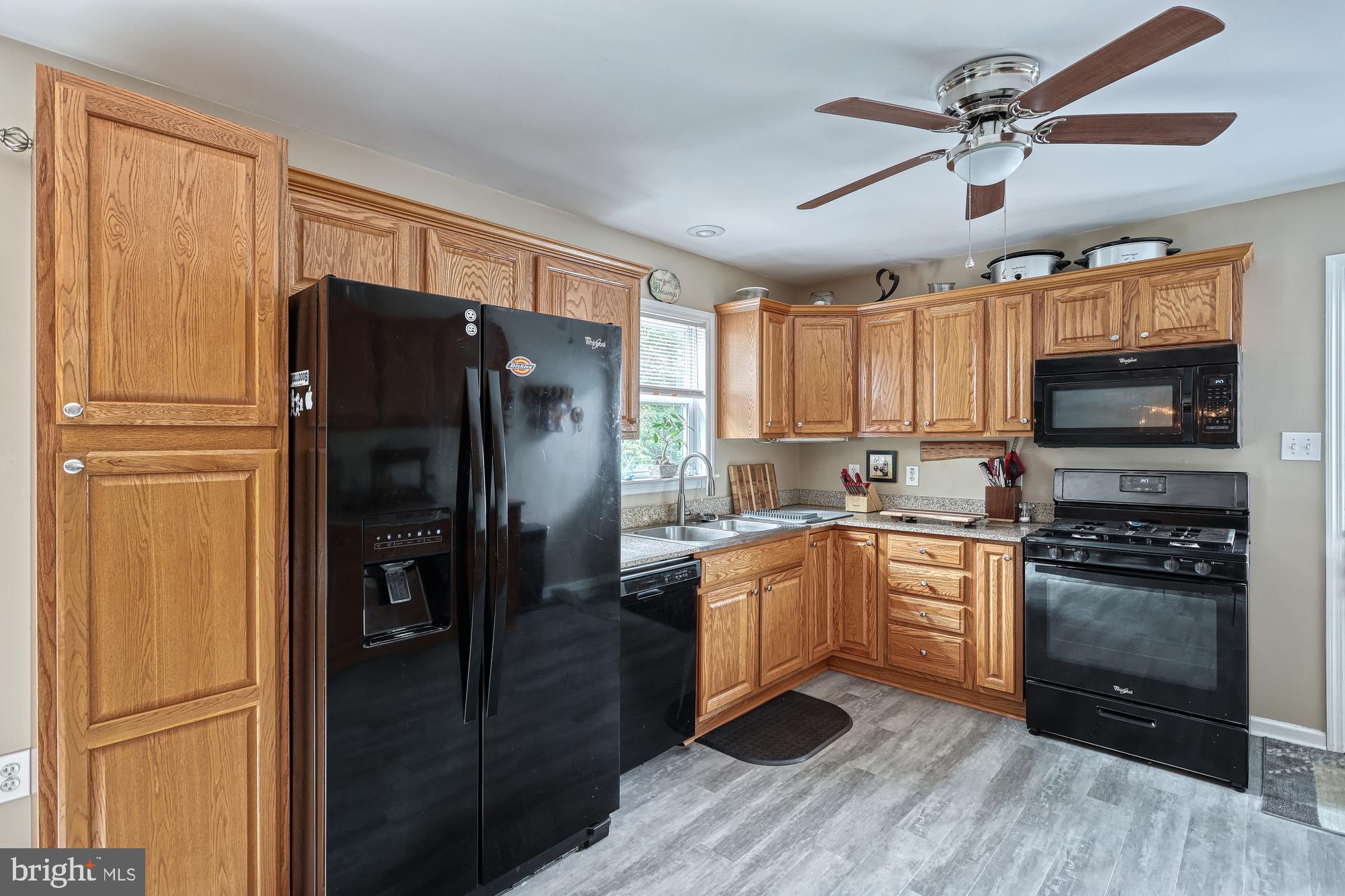 2059 Church Road York, PA 17408 - Photo 19 of 58