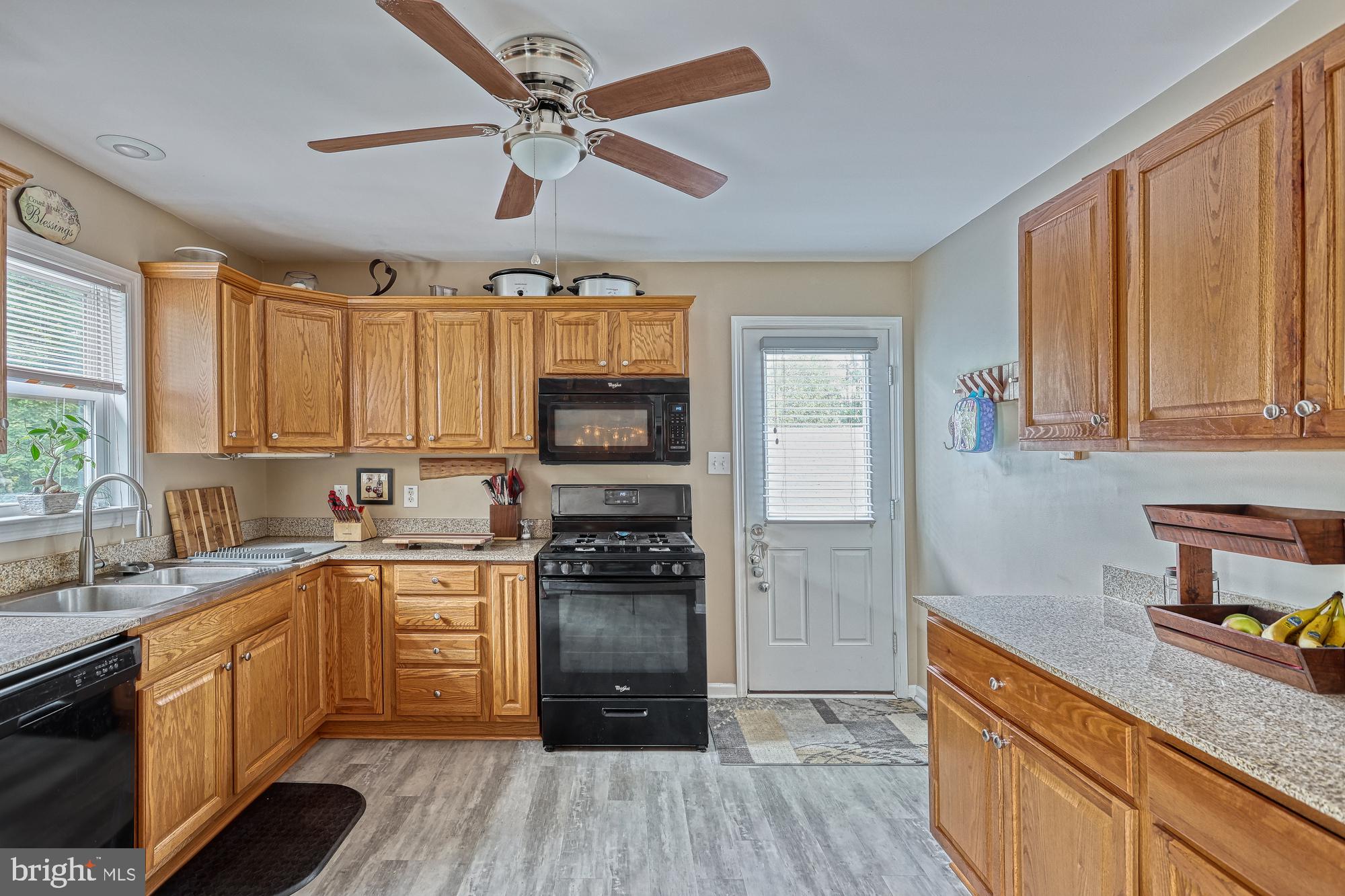 2059 Church Road York, PA 17408 - Photo 20 of 58