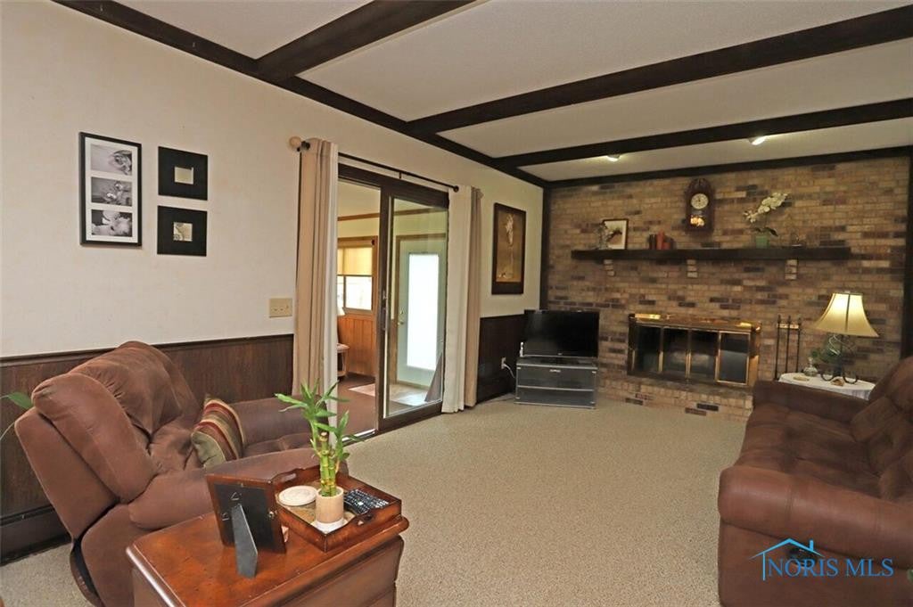 440 Eagle Point Road Rossford, OH 43460 - Photo 10 of 33 Gallery Image 10