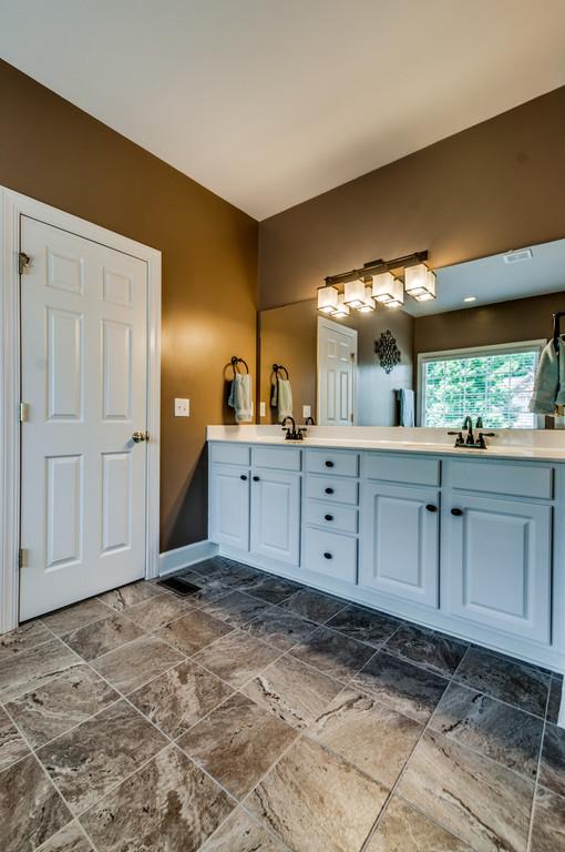 4833 Redcastle Ridge Nashville, TN 37211 - Photo 17 of 30 Gallery Image 17
