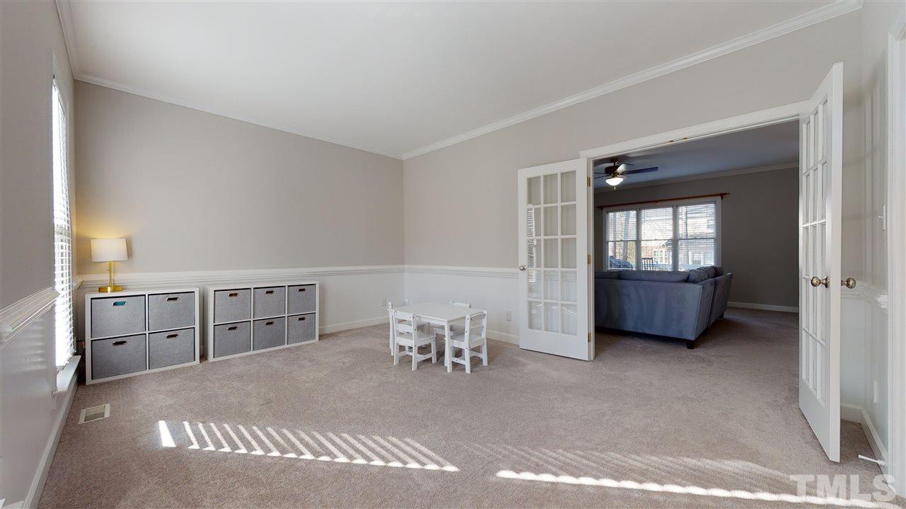 4708 Alistar Court Raleigh, NC 27612 - Photo 5 of 30