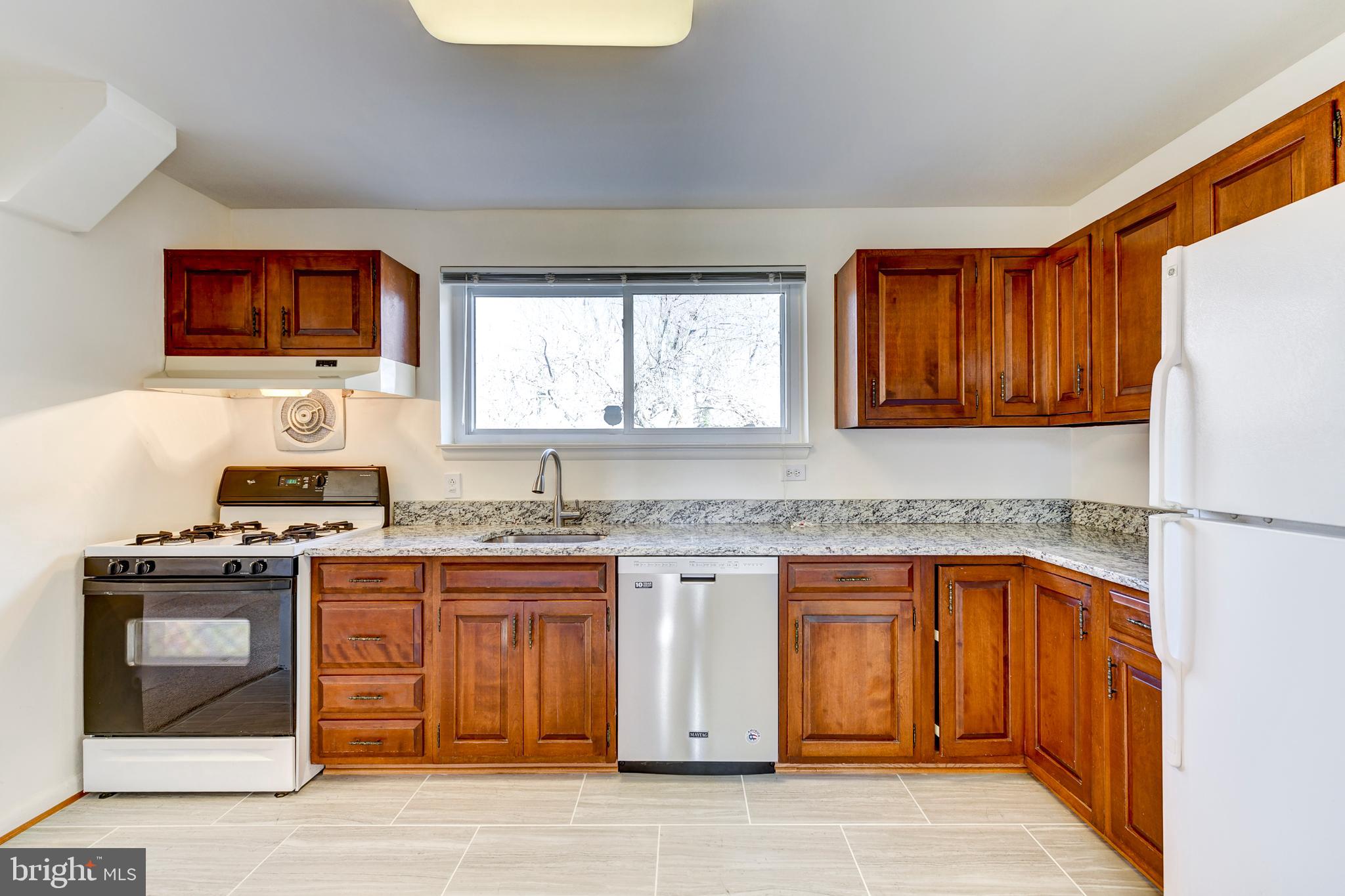 708 North Belgrade Road Silver Spring, MD 20902 - Photo 3 of 35 Gallery Image 3