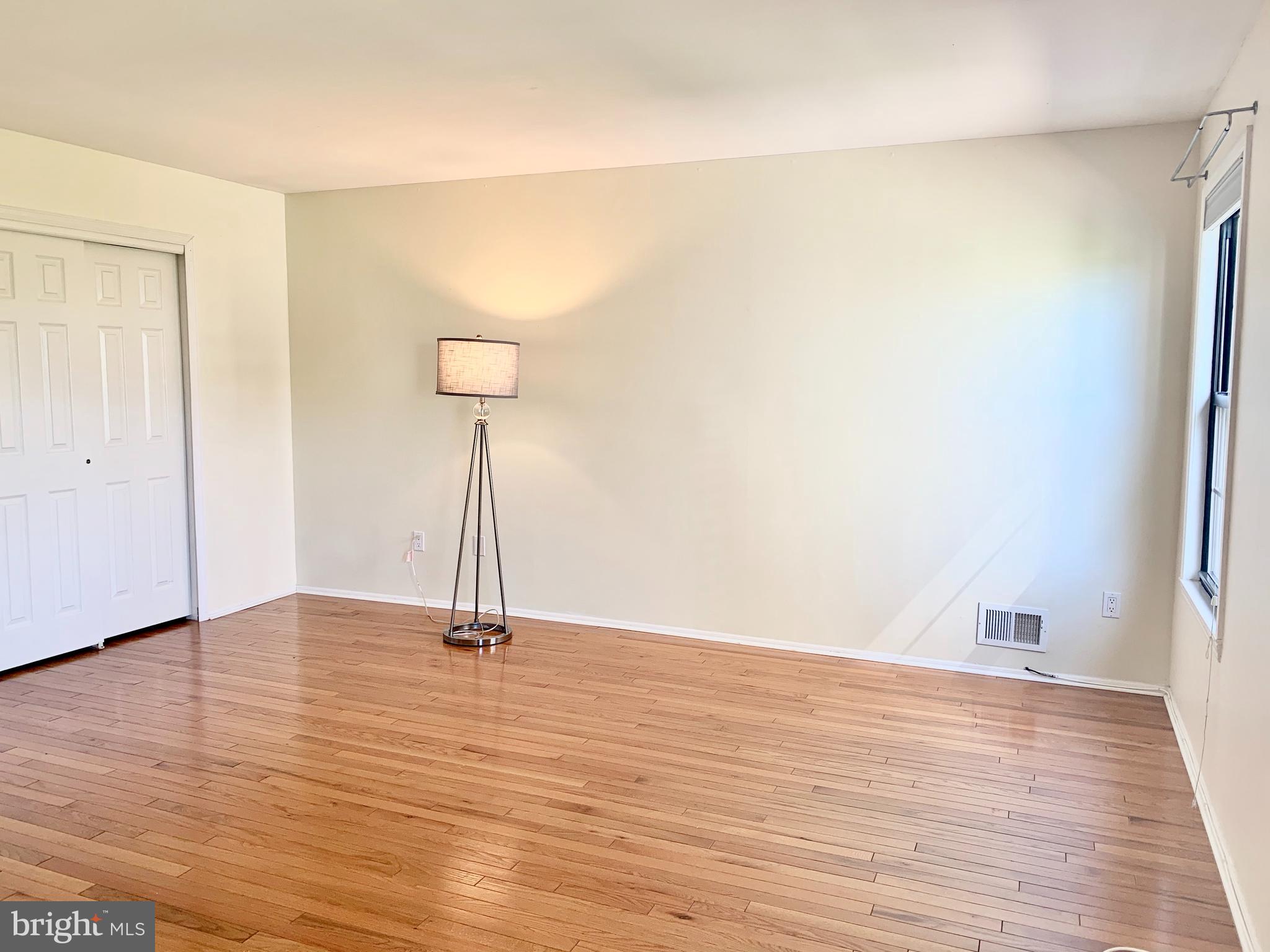 305 Marten Road Princeton, NJ 08540 - Photo 15 of 38
