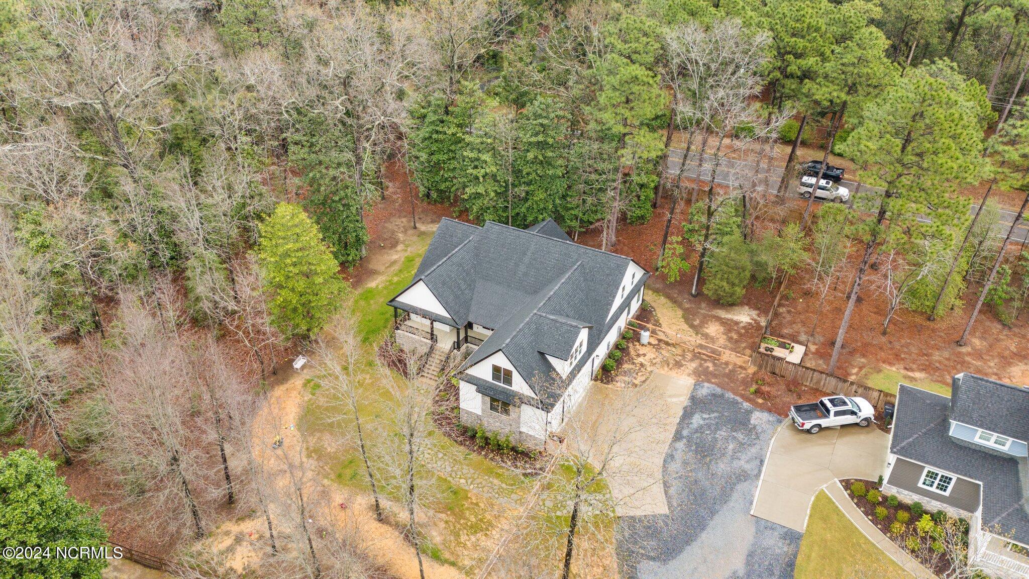 165 Riding Lane Southern Pines, NC 28387 - Photo 35 of 39 1-web-or-mls-DJI_20240324122744_0631_D
