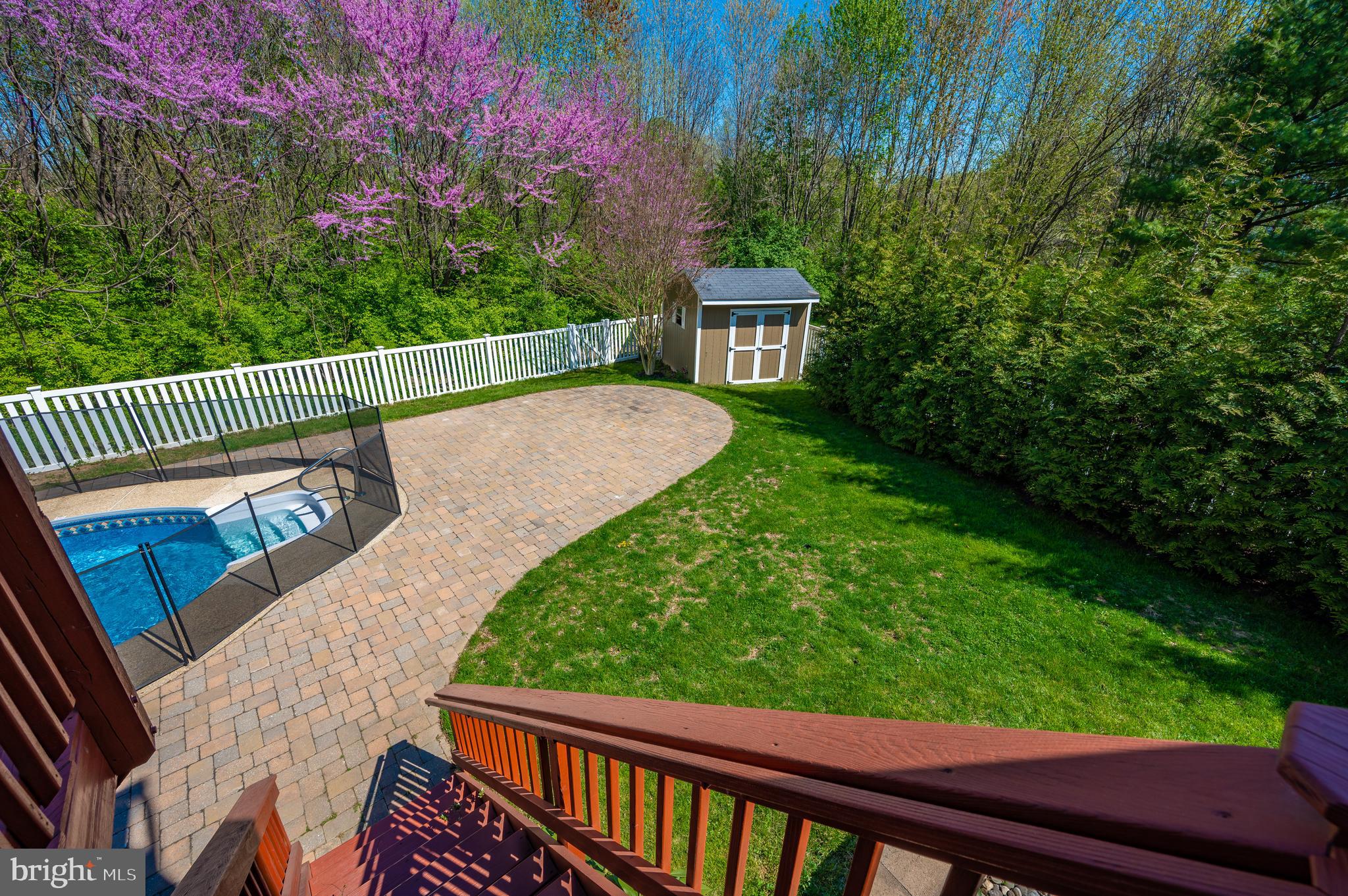 447 Delaware Road Frederick, MD 21701 - Photo 38 of 52 Stairs to back yard