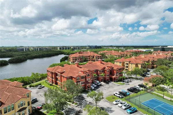 $2,795 | 2724 Via Murano, Unit 638, Clearwater, FL 33764