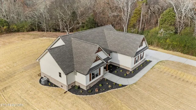 $589,900 | 205 Duval Street, Niota, TN 37826