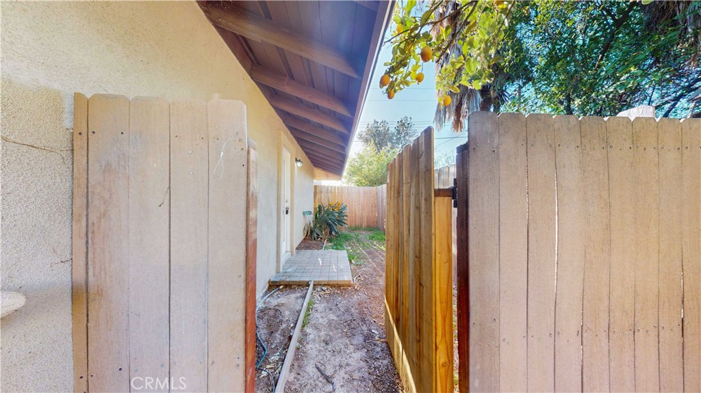 205 Waring Avenue Riverside, CA 92507 - Photo 35 of 61 unit 2
