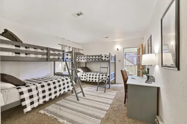 $749,900 | 38443 Red Leaf Lane, Shaver Lake, CA 93664