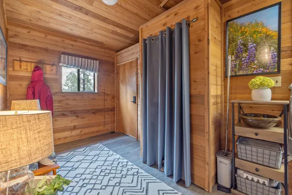 $749,900 | 38443 Red Leaf Lane, Shaver Lake, CA 93664