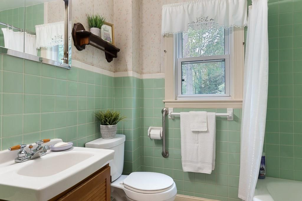 50 Winchendon Road Templeton, MA 01436 - Photo 8 of 29 Gallery Image 8