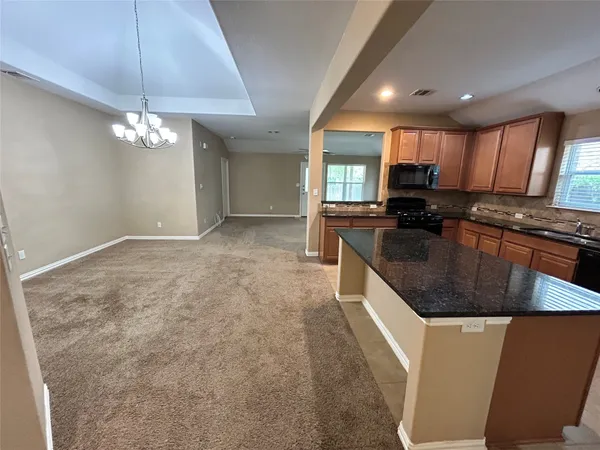 $1,950 | 705 Harwood Drive, San Marcos, TX 78666