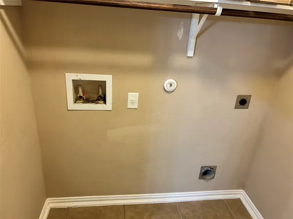 $1,950 | 705 Harwood Drive, San Marcos, TX 78666