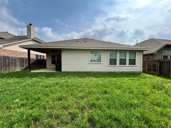 $1,950 | 705 Harwood Drive, San Marcos, TX 78666