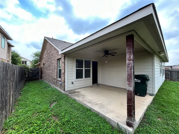 $1,950 | 705 Harwood Drive, San Marcos, TX 78666