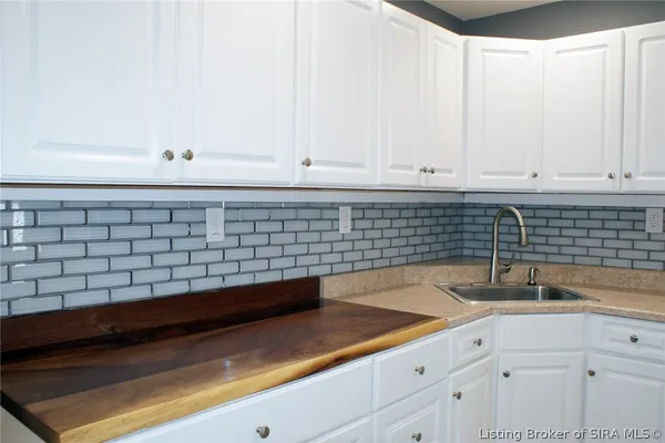 $174,900 | 1343 Beeler Street, New Albany, IN 47150