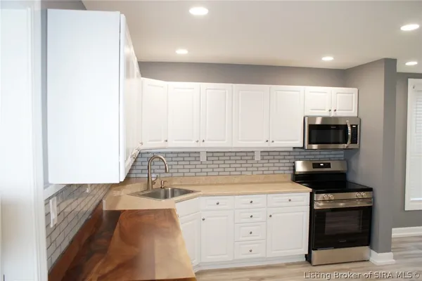 $174,900 | 1343 Beeler Street, New Albany, IN 47150