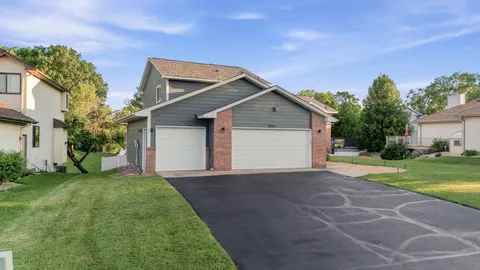 $550,000 | 11205 72nd Avenue North, Maple Grove, MN 55369