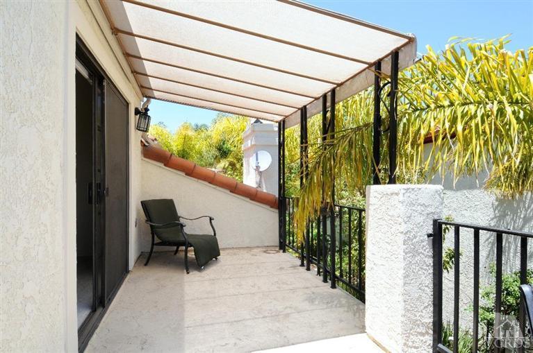 822 Congressional Road Simi Valley, CA 93065 - Photo 5 of 36 a view of balcony with furniture