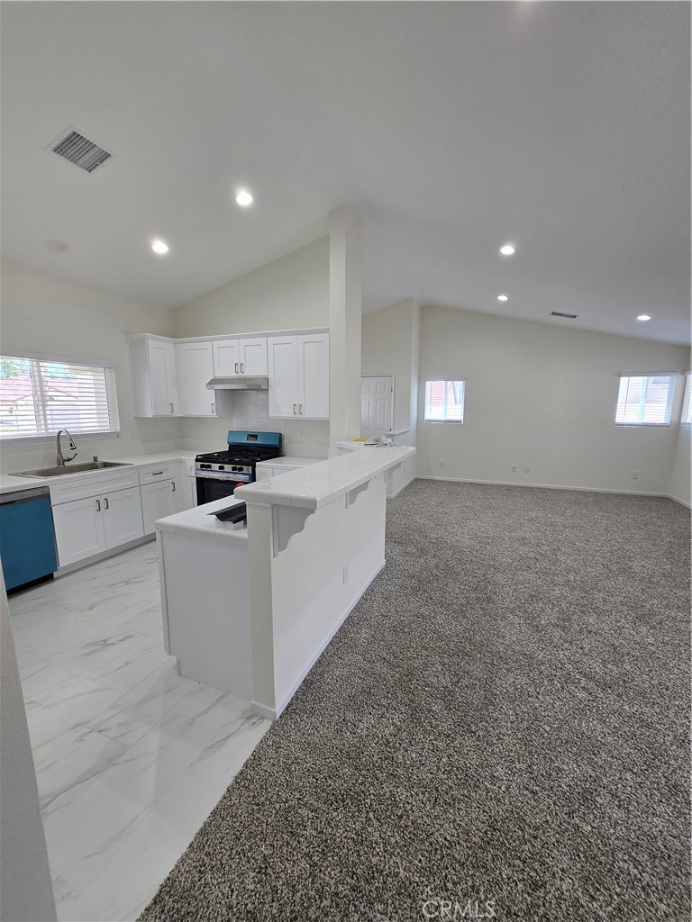 7784 Chanticleer Road Highland, CA 92346 - Photo 8 of 24