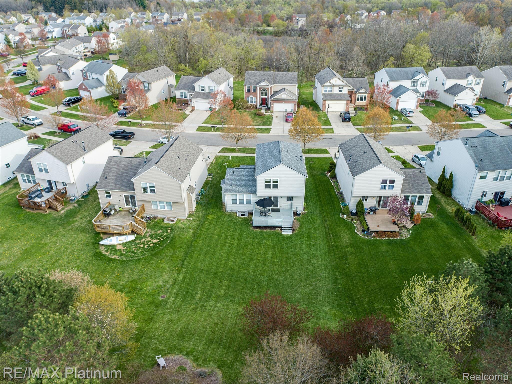 439 Otter Run Road Holly, MI 48442 - Photo 38 of 39 439 Otter Run HDR48.jpg